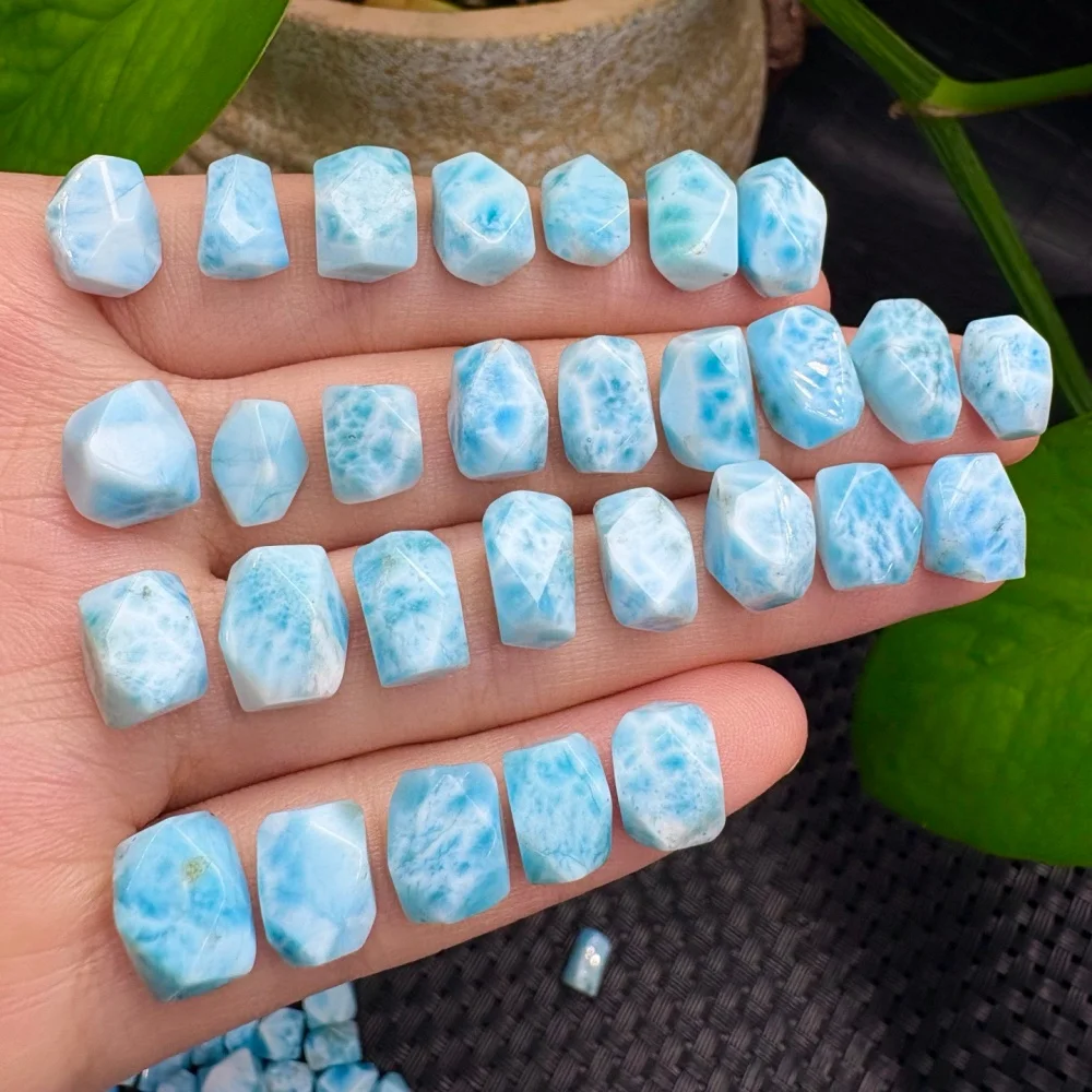 3PCS Natural Larimar Freeform Rough Stone Quartz Carving Reiki Healing Crystal Gemstone DIY Jewelry Accessories 7MM
3PCS Natural Larimar Freeform Rough Stone Quartz Carving Reiki Healing Crystal Gemstone DIY Jewelry Accessories 7MM