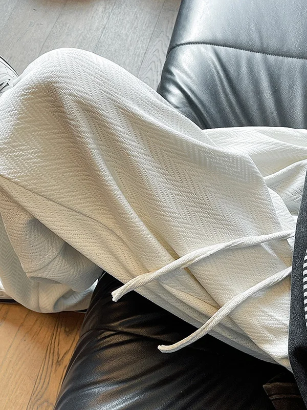 Casual Loose Straight Leg Trousers for Men And Women with Gingham Pattern Autumn Winter Drapey Faion Wide Leg Pants
Casual Loose Straight Leg Trousers for Men And Women with Gingham Pattern Autumn Winter Drapey Faion Wide Leg Pants