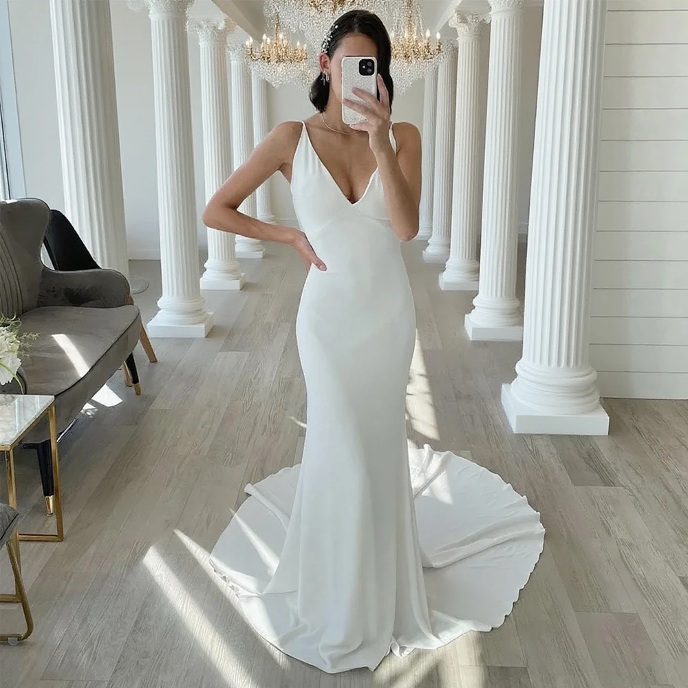 Simple V-Neck Wedding Dresses Spaghetti Strap Long Bride Dresses Sweep Train Eleglant Dresses For Women 2025 Robe De Mariée
Simple V-Neck Wedding Dresses Spaghetti Strap Long Bride Dresses Sweep Train Eleglant Dresses For Women 2025 Robe De Mariée