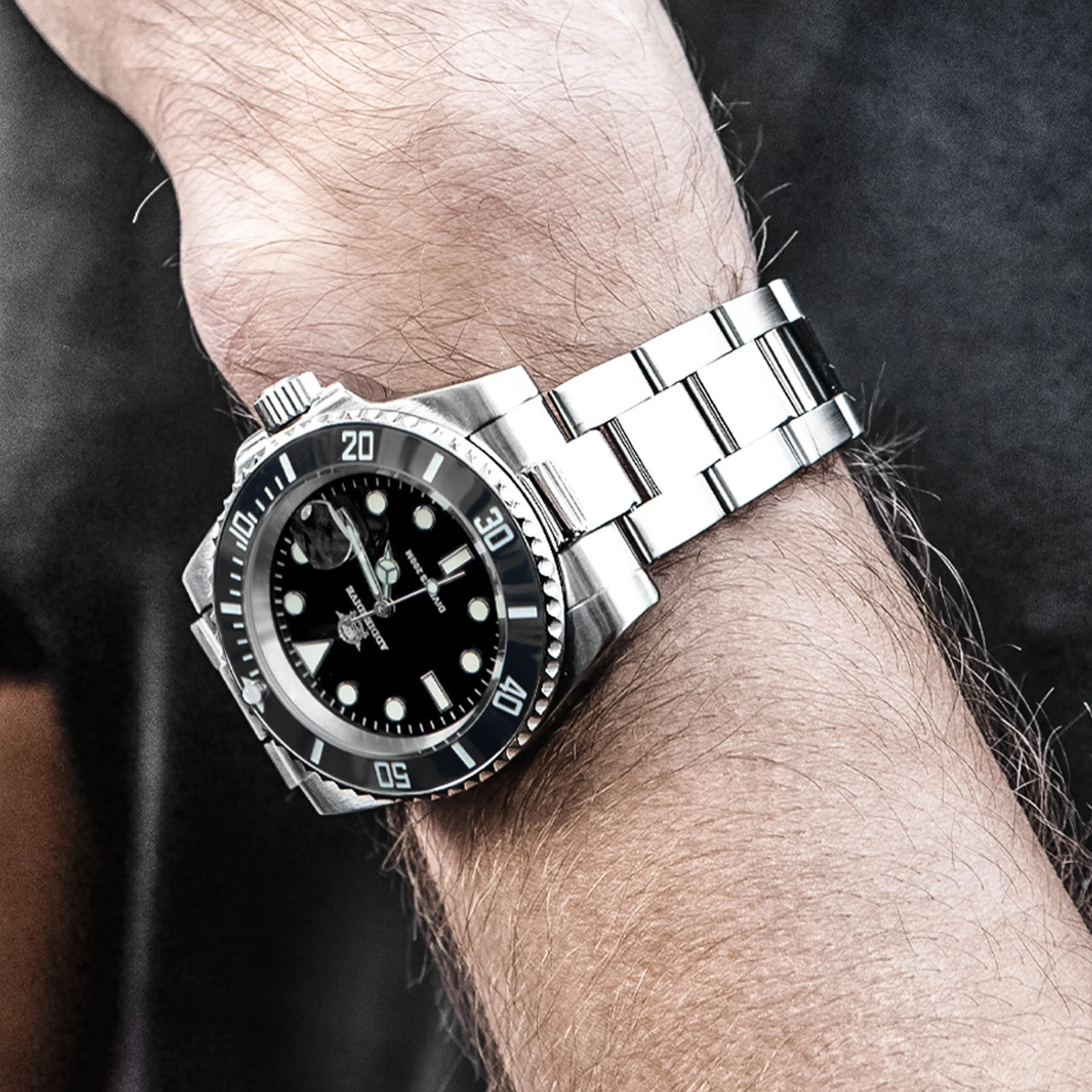 ADDIESDIVE Men's Quartz Watch Business Leisure C3 Super Luminous Watch 20Bar Waterproof Stainless Steel Outdoor Sports Watch
ADDIESDIVE Men's Quartz Watch Business Leisure C3 Super Luminous Watch 20Bar Waterproof Stainless Steel Outdoor Sports Watch