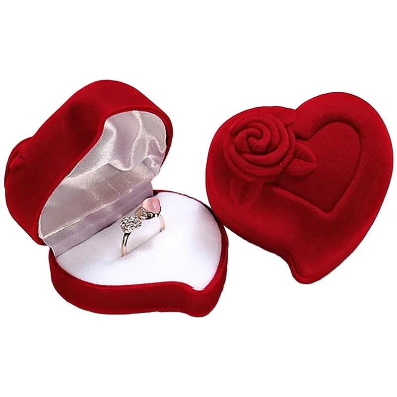 Heart Velvet Ring Box Jewelry Display Engagement Wedding Jewelry Box Rose Design Couple Gift Box
Heart Velvet Ring Box Jewelry Display Engagement Wedding Jewelry Box Rose Design Couple Gift Box