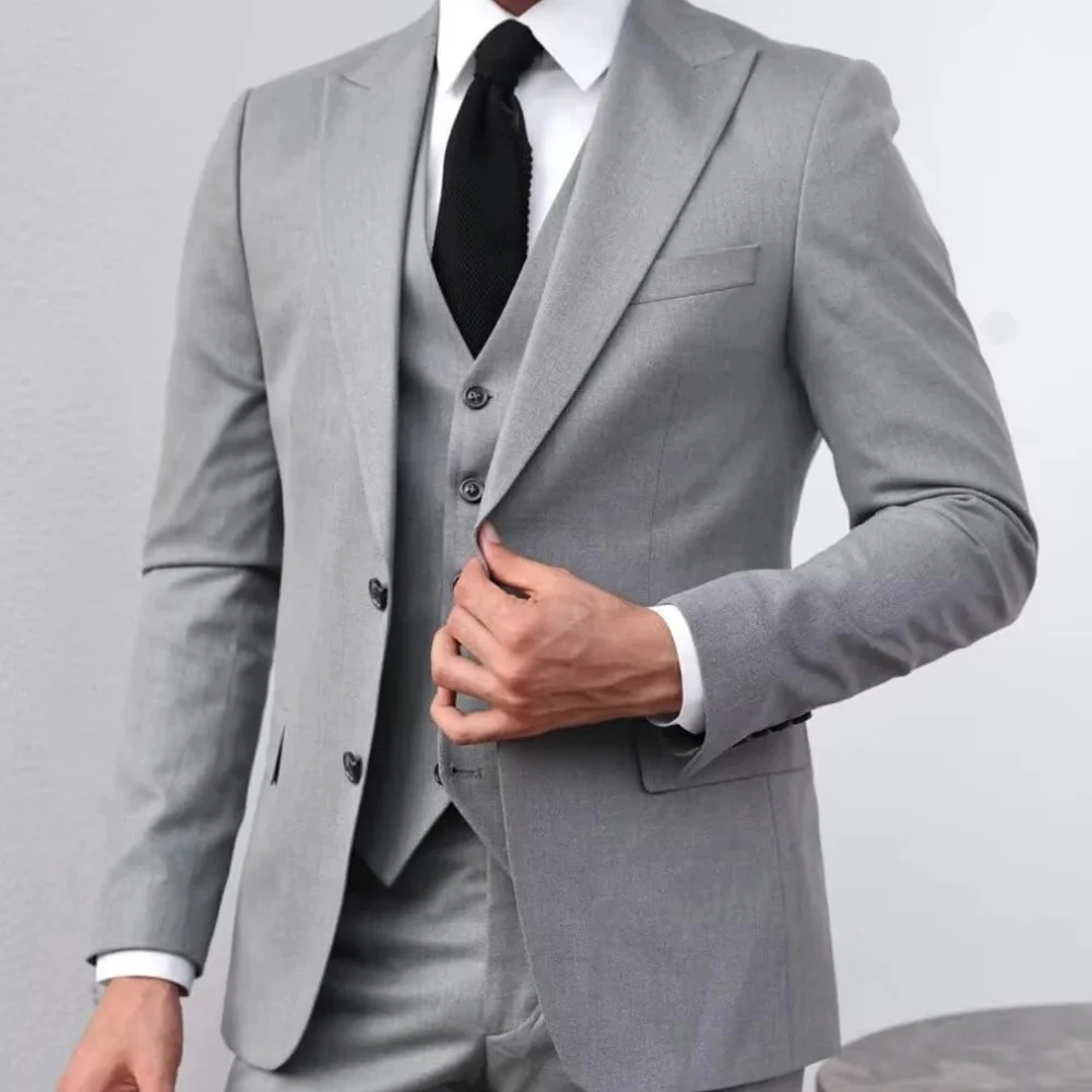 Classic Style Gray 3 Piece Slim Fit Men Suit Groom Lapel Single Breasted Blazer Vest Pants Set Party Men Clothing
Classic Style Gray 3 Piece Slim Fit Men Suit Groom Lapel Single Breasted Blazer Vest Pants Set Party Men Clothing