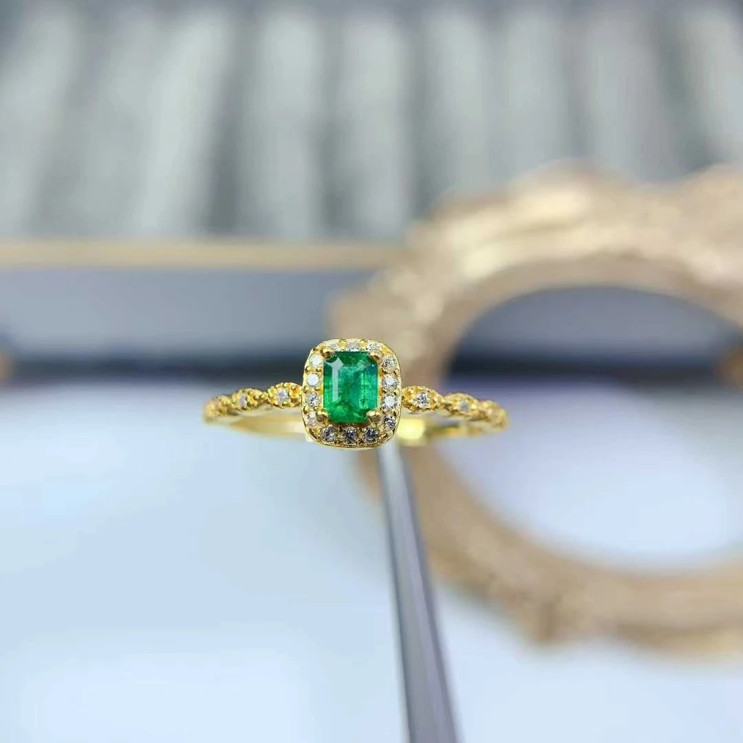 Colombian Emerald Ring 925 Silver Green Gemstone Ring 3mm*4mm Natural Emerald Jewelry
Colombian Emerald Ring 925 Silver Green Gemstone Ring 3mm*4mm Natural Emerald Jewelry