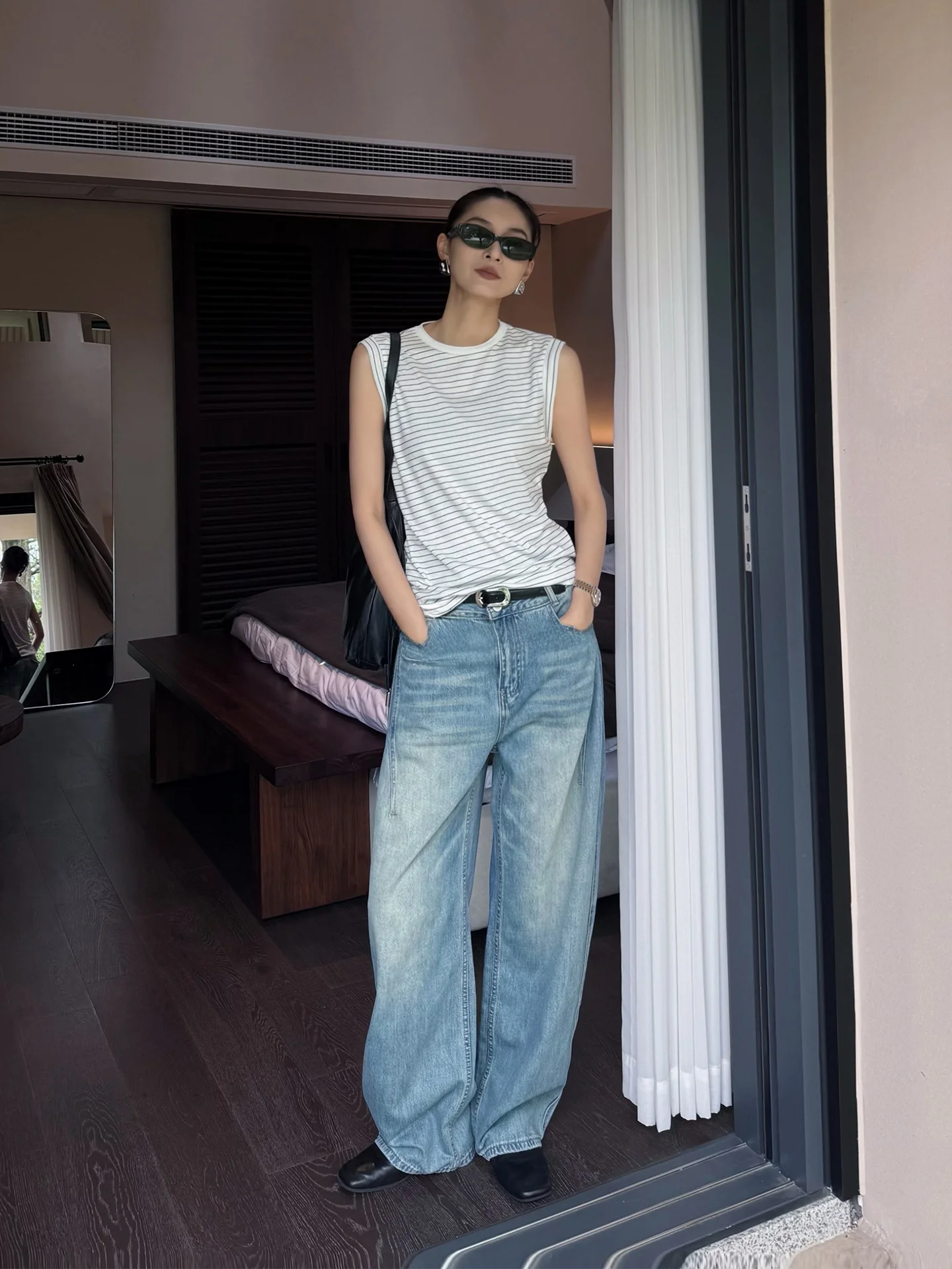 Jieji Zhang Summer Cotton Wide Leg Casual Pants Women's Slimming Vintage Washed Blue Denim High Waist Loose Fit Non-Stretch
Jieji Zhang Summer Cotton Wide Leg Casual Pants Women's Slimming Vintage Washed Blue Denim High Waist Loose Fit Non-Stretch