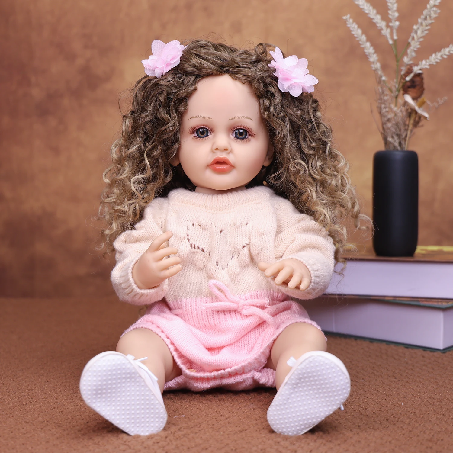 KEIUMI 55CM Bebe Reborn Doll with Full Body Silicone Vinyl Lifelike Soft Touch High Quality Doll Birthday Gifts
KEIUMI 55CM Bebe Reborn Doll with Full Body Silicone Vinyl Lifelike Soft Touch High Quality Doll Birthday Gifts