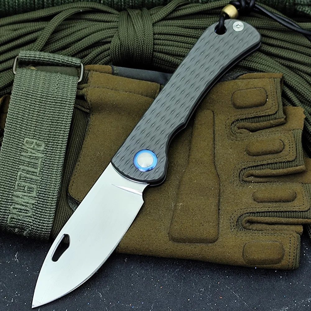 JUMCSONG Lockless Pocket Knife EDC Outdoor Camping Folding Knife D2 Silver Grey Titanium Handle High Hardness Survival Knife
JUMCSONG Lockless Pocket Knife EDC Outdoor Camping Folding Knife D2 Silver Grey Titanium Handle High Hardness Survival Knife