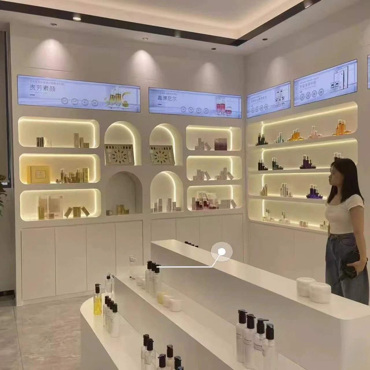 Customized beauty salon barber shop paint back cabinet with lamp modeling cosmetics makeup mirror shelf exhibition hall live cab
Customized beauty salon barber shop paint back cabinet with lamp modeling cosmetics makeup mirror shelf exhibition hall live cab
