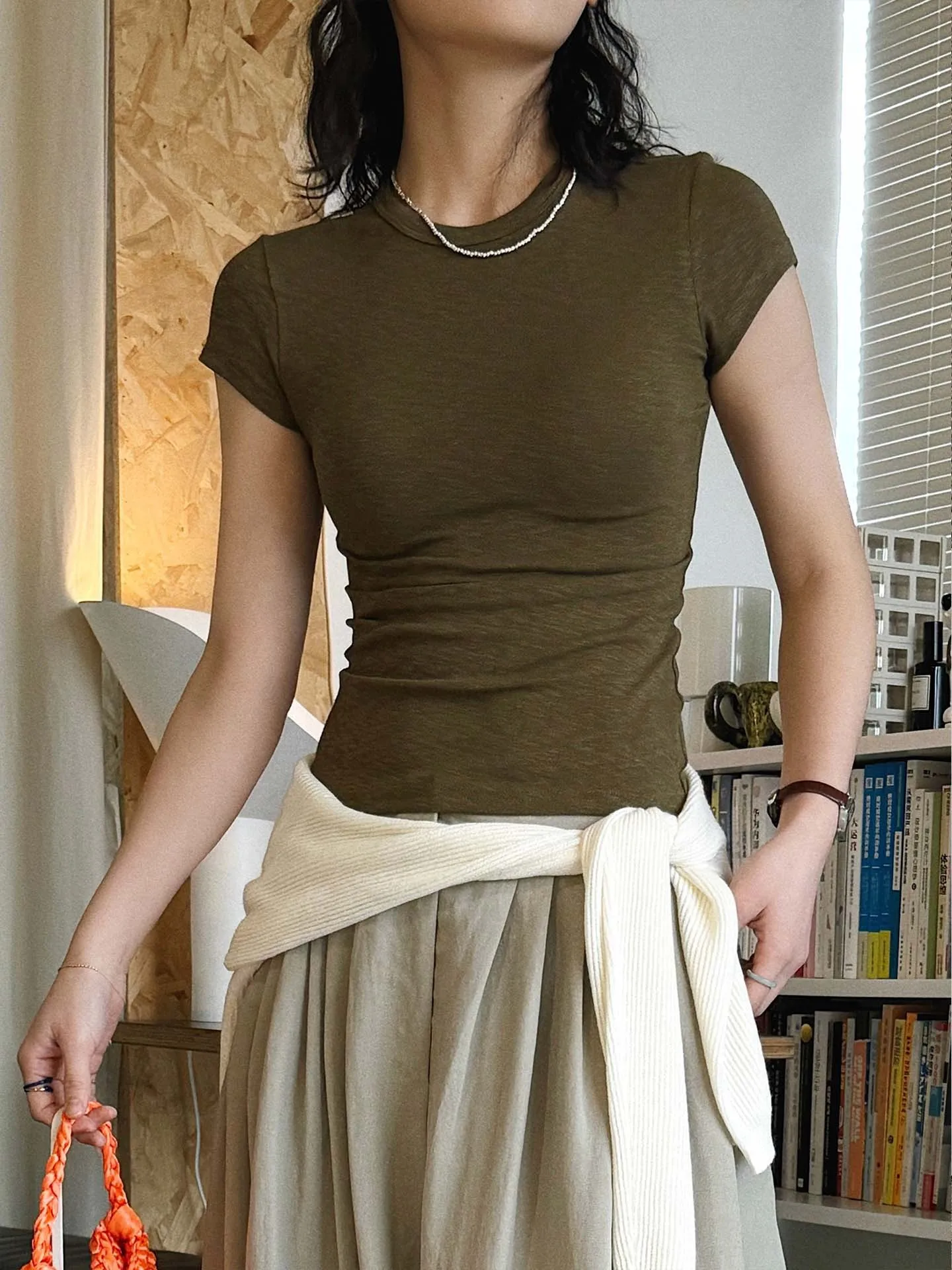 Spring Summer Casual Street Style Elastic Slim Fit round Neck Short Sleeve T-Shirt Bamboo Cotton Tee Slimming Top for Women
Spring Summer Casual Street Style Elastic Slim Fit round Neck Short Sleeve T-Shirt Bamboo Cotton Tee Slimming Top for Women