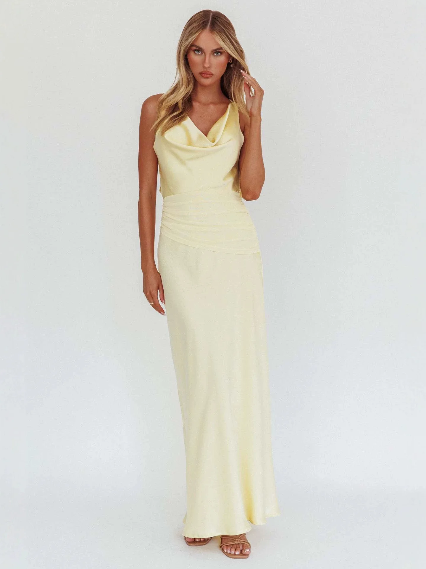Summer Sling Maxi Dress Women 2026 Fashion Slim Sleeveless Backless Party Long Dresses Elegant Vestidos
Summer Sling Maxi Dress Women 2026 Fashion Slim Sleeveless Backless Party Long Dresses Elegant Vestidos