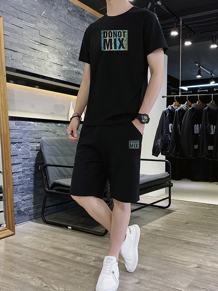 Men's Summer Casual Sportswear Set Letter Print Running Fitn Tee-piece Thin ort Sve T-irt And orts Fitn
Men's Summer Casual Sportswear Set Letter Print Running Fitn Tee-piece Thin ort Sve T-irt And orts Fitn