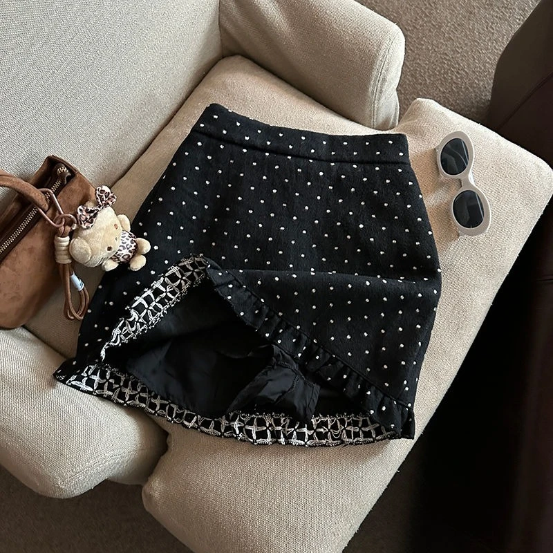 Vintage Woolen Skirt For Women Autumn High Waist Women's Skirt Casual Bodycon Faldas De Mujer Black Polka Dot
Vintage Woolen Skirt For Women Autumn High Waist Women's Skirt Casual Bodycon Faldas De Mujer Black Polka Dot