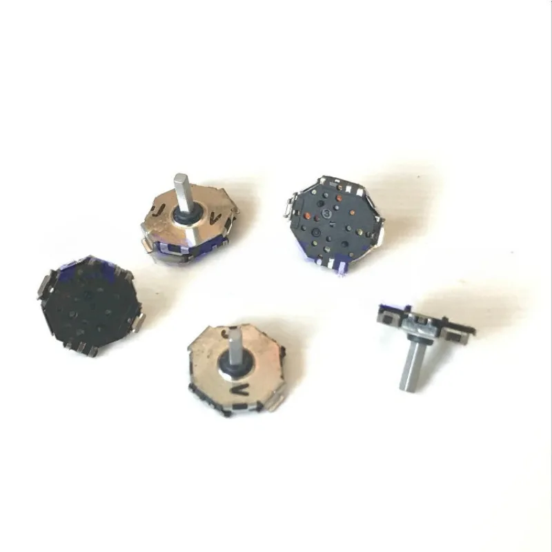 10PCS Imported small volume SMT five way switch 12 * 11 9 multifunctional four with buttons
10PCS Imported small volume SMT five way switch 12 * 11 9 multifunctional four with buttons