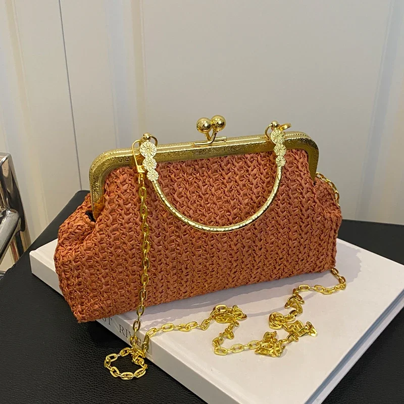 Summer Designer Shoulder Crossbody Bag Straw Weaving Clutch Purse Women Shell Crossbody Beach Bag Fashon Cloud Pouch
Summer Designer Shoulder Crossbody Bag Straw Weaving Clutch Purse Women Shell Crossbody Beach Bag Fashon Cloud Pouch