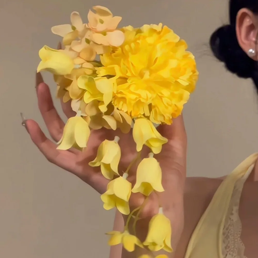 Retro High-end Feeling Super Fairy Yellow Flower Tassel Hair Clip New Chinese Style Temperament Atmospheric Headpiece
Retro High-end Feeling Super Fairy Yellow Flower Tassel Hair Clip New Chinese Style Temperament Atmospheric Headpiece