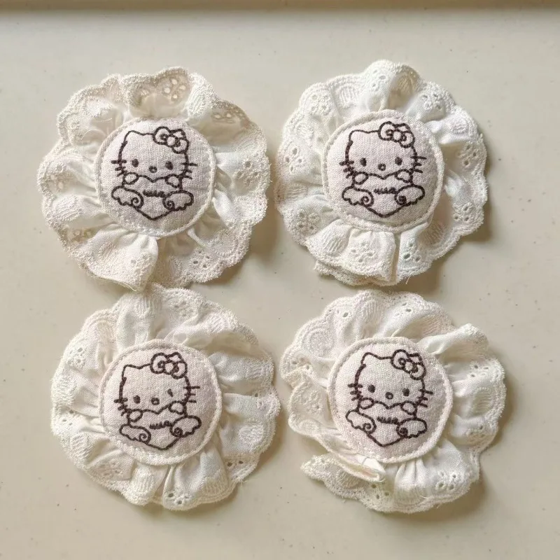 New Embroidered Fabric Lace Hello Kitty Cute Cartoon Brooch Socks Shoes Slippers Toe Accessories Accessories Birthday Gift
New Embroidered Fabric Lace Hello Kitty Cute Cartoon Brooch Socks Shoes Slippers Toe Accessories Accessories Birthday Gift