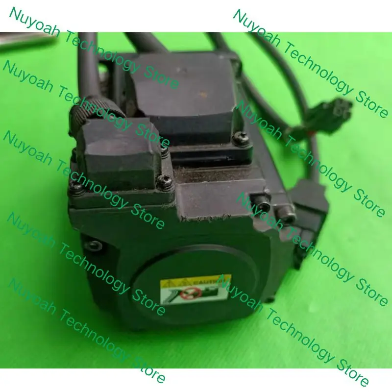 Second hand ECM-B3M-C20604RS1 400W servo motor tested OK and shipped quickly
Second hand ECM-B3M-C20604RS1 400W servo motor tested OK and shipped quickly