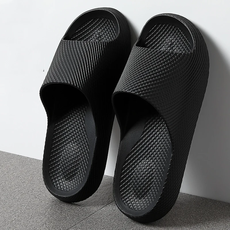 Комфортные домашние тапочки с рельефным массажным рисунком, нескользящие, для ванной, женские, летние 2026, с мягкой толстой подошвой, мужские домашние шлепанцы
Комфортные домашние тапочки с рельефным массажным рисунком, нескользящие, для ванной, женские, летние 2026, с мягкой толстой подошвой, мужские домашние шлепанцы