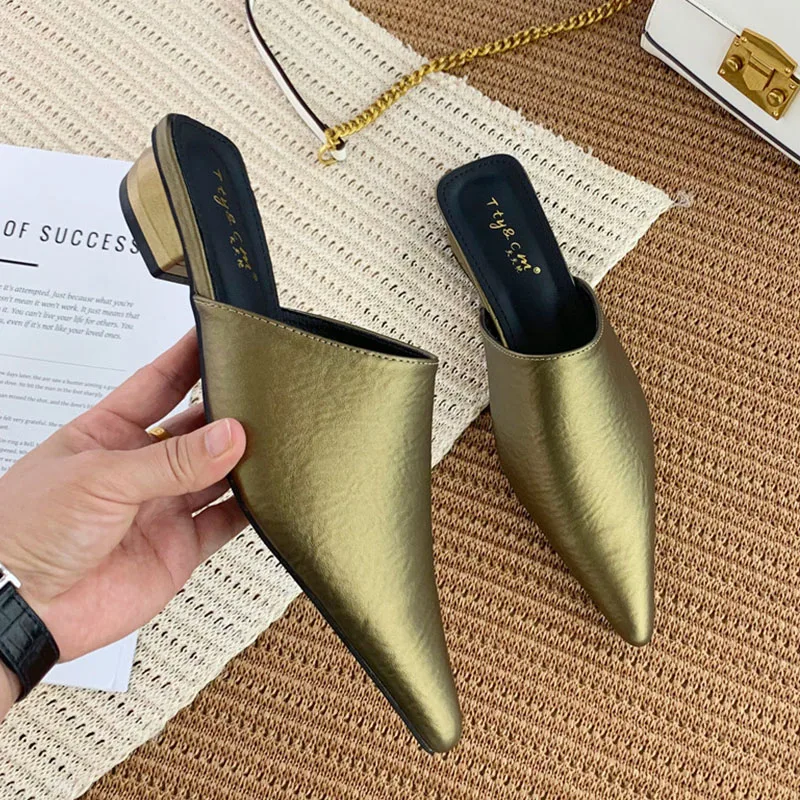 2026 Green Summer Women Slip On Slipper Fashion Pointed Toe Shallow Mules Shoes Flat Heel Outdoor Dress Ladies Sandals Mujer
2026 Green Summer Women Slip On Slipper Fashion Pointed Toe Shallow Mules Shoes Flat Heel Outdoor Dress Ladies Sandals Mujer