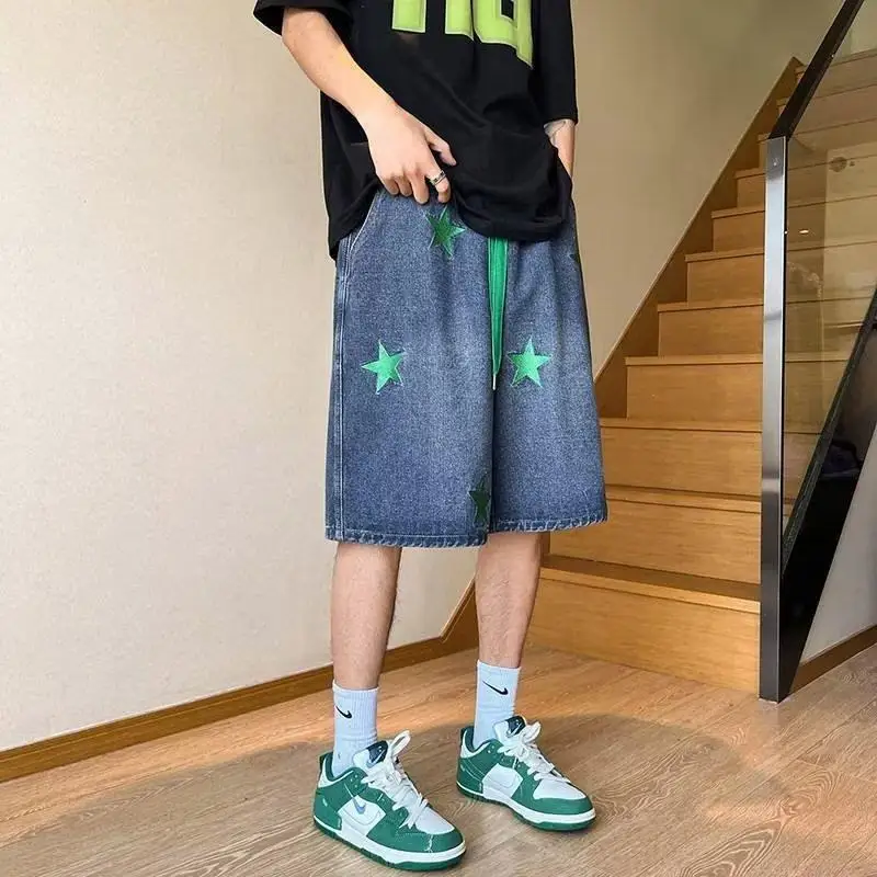 Летние мужские свободные ковбойские шорты с высокой талией и принтом звезд, повседневные эластичные потертые джинсовые шорты на шнурке
Летние мужские свободные ковбойские шорты с высокой талией и принтом звезд, повседневные эластичные потертые джинсовые шорты на шнурке