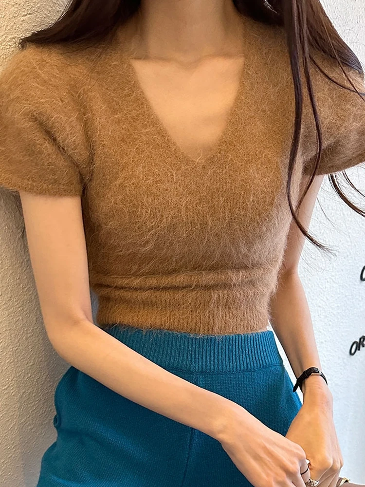 Ele V-ne ort Sve Knitwear Women's Sle Early Spring Slim Fit High Waist ort Length Navel Top Korean Ver...
Ele V-ne ort Sve Knitwear Women's Sle Early Spring Slim Fit High Waist ort Length Navel Top Korean Ver...