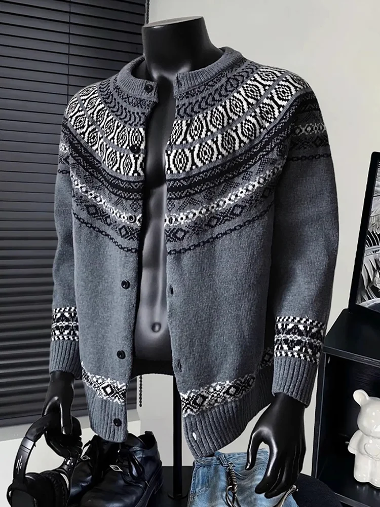 Men's Fair Isle Knitwear Cardigan Lazy American Sle Autumn Winter High End Feeling Open Front Sweater Casual Loose Fit Knit...
Men's Fair Isle Knitwear Cardigan Lazy American Sle Autumn Winter High End Feeling Open Front Sweater Casual Loose Fit Knit...