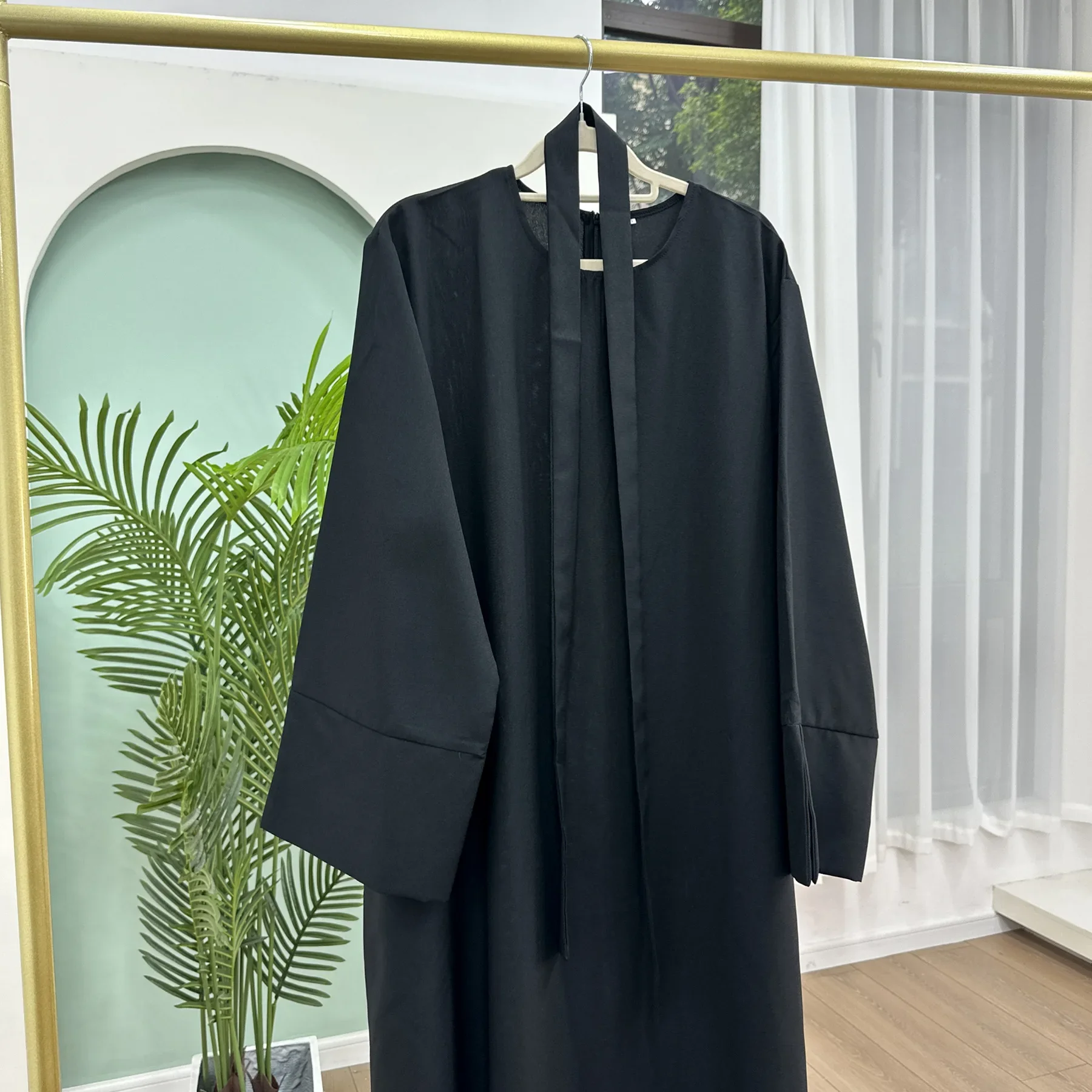 Women Long Dress Dubai Abaya Turkey Kaftan Muslim Arabic Robe Eid Ramadan Jalabiya Islam Clothing Morocco Gown Femme Caftan 2025
Women Long Dress Dubai Abaya Turkey Kaftan Muslim Arabic Robe Eid Ramadan Jalabiya Islam Clothing Morocco Gown Femme Caftan 2025