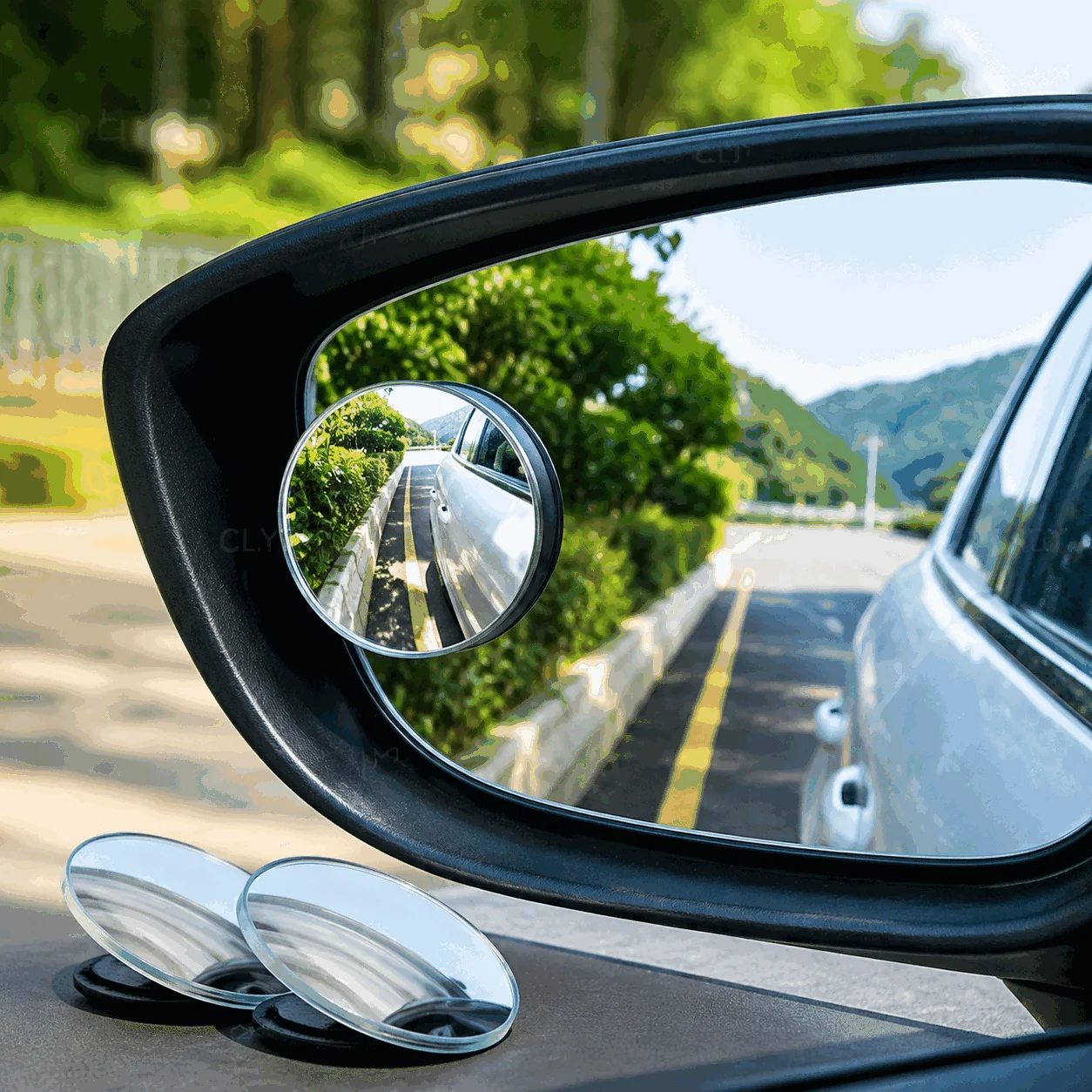 Car Blind Spot Rear View Mirror Wide Angle 360 Degree Adjustable Small Round Mirror Car Reverse Auxiliary Rearview Convex Mirror
Car Blind Spot Rear View Mirror Wide Angle 360 Degree Adjustable Small Round Mirror Car Reverse Auxiliary Rearview Convex Mirror
