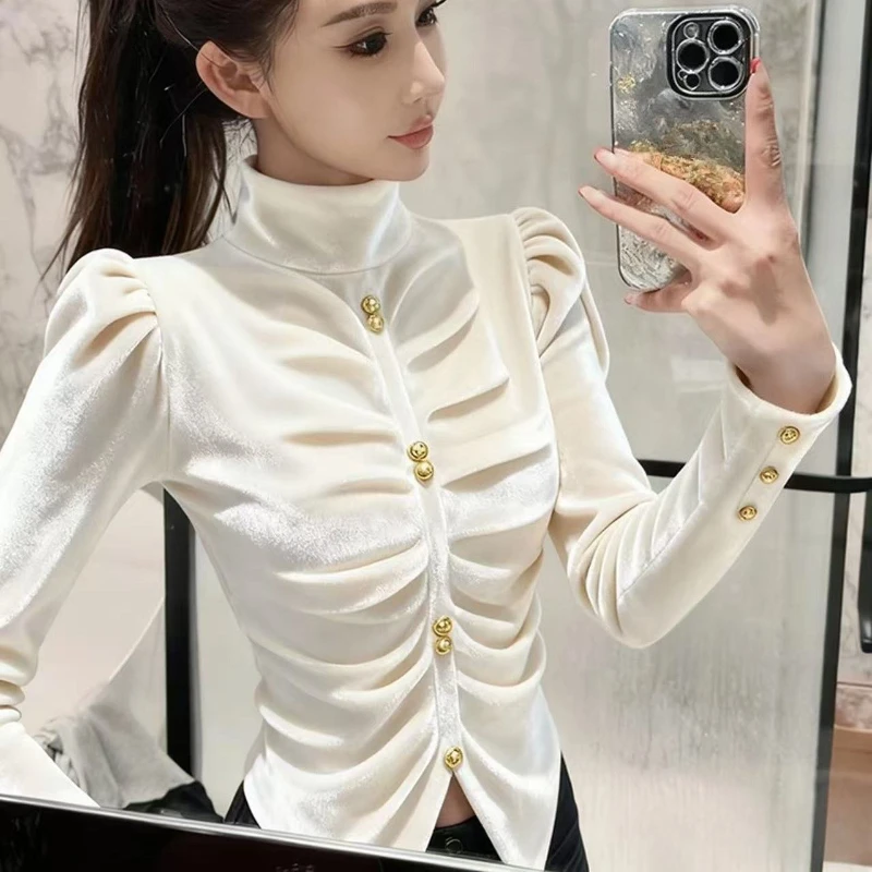 Весенне-осенняя женская плиссированная бархатная рубашка с высоким воротником и длинными рукавами, женская одежда, велюровые топы, рубашки
Весенне-осенняя женская плиссированная бархатная рубашка с высоким воротником и длинными рукавами, женская одежда, велюровые топы, рубашки