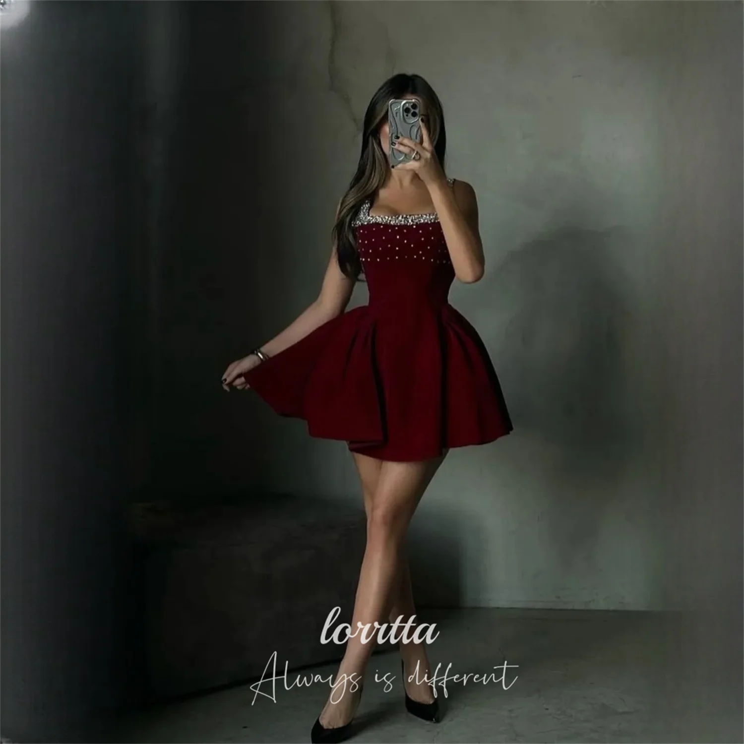Lorrtta Velour Square Collar Burgundy A-Line Evening Dress 2026 Prom Dress Elegant Gowns New 2026 Cocktail Party Customized
Lorrtta Velour Square Collar Burgundy A-Line Evening Dress 2026 Prom Dress Elegant Gowns New 2026 Cocktail Party Customized