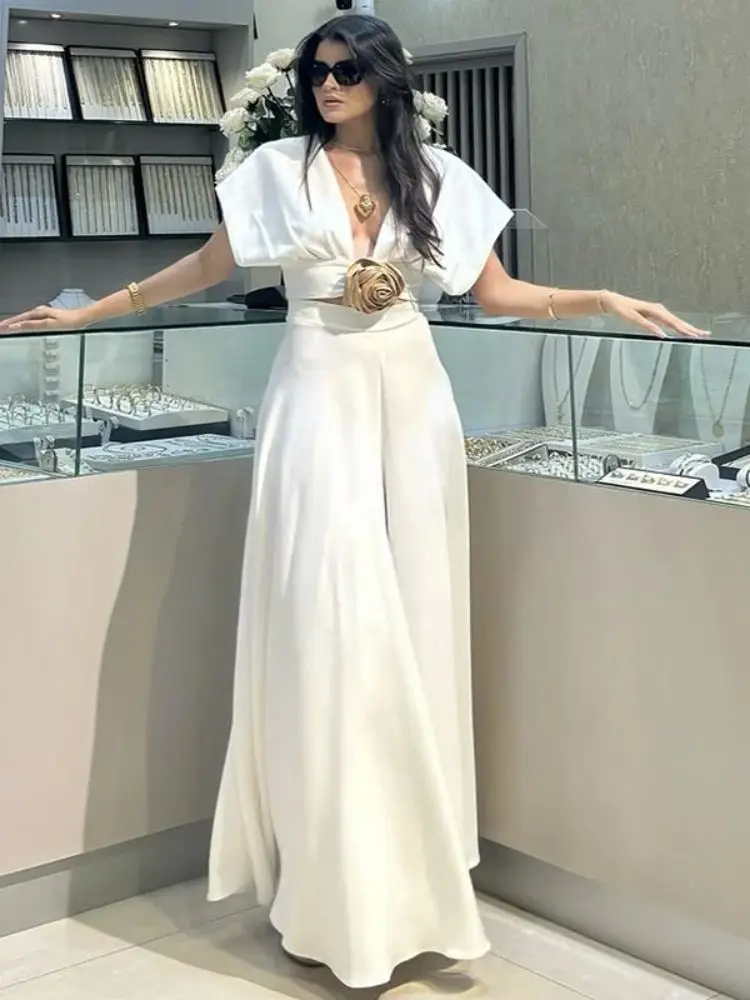 Women Sexy V-neck Short Sleeve 3D Flower Top Leg Pants Outfit Two Piece Summer Hot Selling Fashion Nightclub Celebrity Set
Women Sexy V-neck Short Sleeve 3D Flower Top Leg Pants Outfit Two Piece Summer Hot Selling Fashion Nightclub Celebrity Set