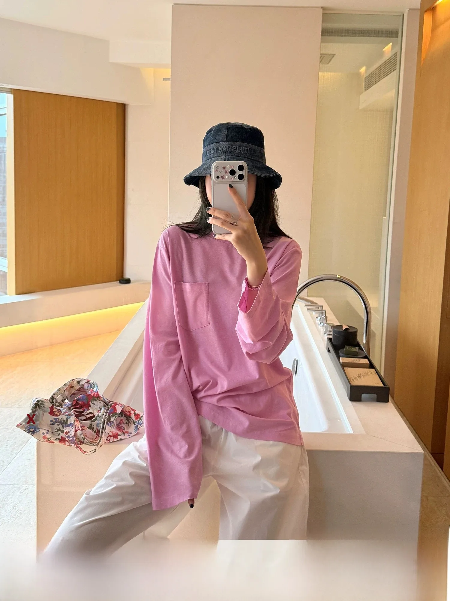 Yang Xiaoyao Ice Cream Long Sleeve T-Shirt Loose Fit round Neck Shoulder Casual Style Women's New Fashion Linen Cotton Blend
Yang Xiaoyao Ice Cream Long Sleeve T-Shirt Loose Fit round Neck Shoulder Casual Style Women's New Fashion Linen Cotton Blend