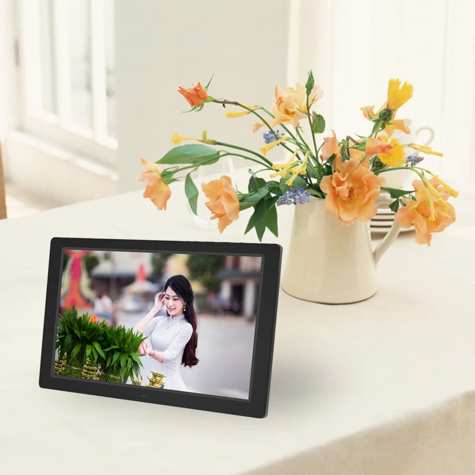 12.1 Inch HD 1280x800 LED Display Smart Digital Photo Frame With Back-light MP3 AVI Clock Features For Album & Music Display US
12.1 Inch HD 1280x800 LED Display Smart Digital Photo Frame With Back-light MP3 AVI Clock Features For Album & Music Display US
