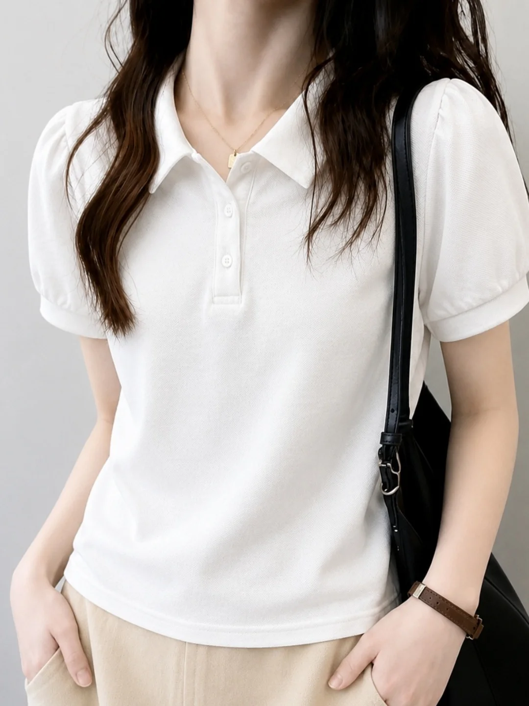 Summer Soft Neck Short Sleeve T-Shirt Women's Loose Fit Casual Top Elegant Style Commute Friendly Basic Color Design
Summer Soft Neck Short Sleeve T-Shirt Women's Loose Fit Casual Top Elegant Style Commute Friendly Basic Color Design
