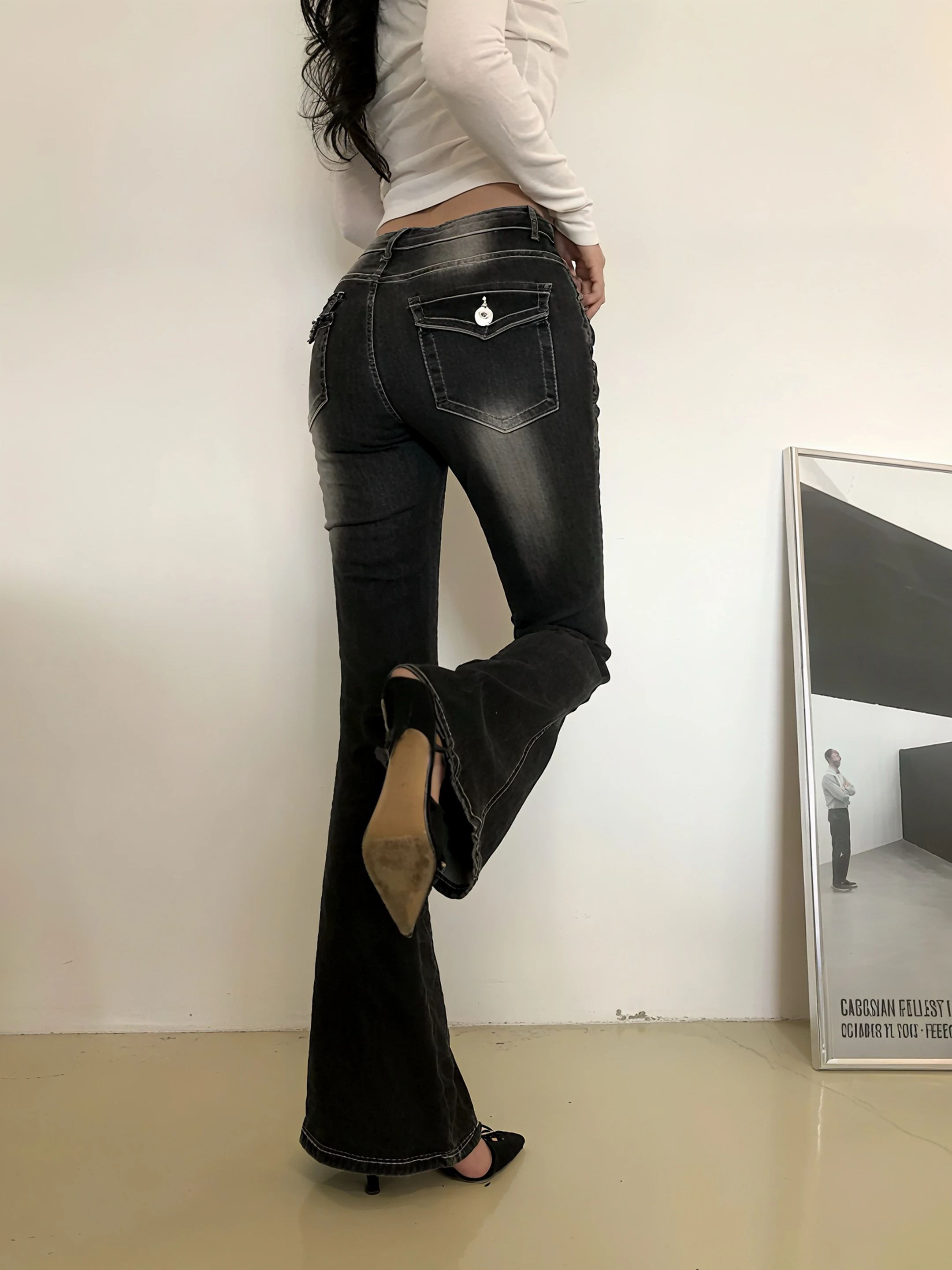 Low Waist Flared Jeans Women's Slim Fit Bootcut Long Pants Korean Sle Straight Leg Jeans plus Size Butt Enhancing
Low Waist Flared Jeans Women's Slim Fit Bootcut Long Pants Korean Sle Straight Leg Jeans plus Size Butt Enhancing