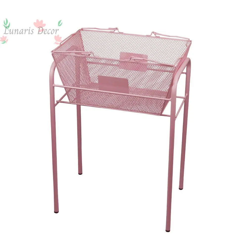 Wrought iron handheld shopping basket base, floor-standing tote basket bracket, and a tall tote basket
Wrought iron handheld shopping basket base, floor-standing tote basket bracket, and a tall tote basket