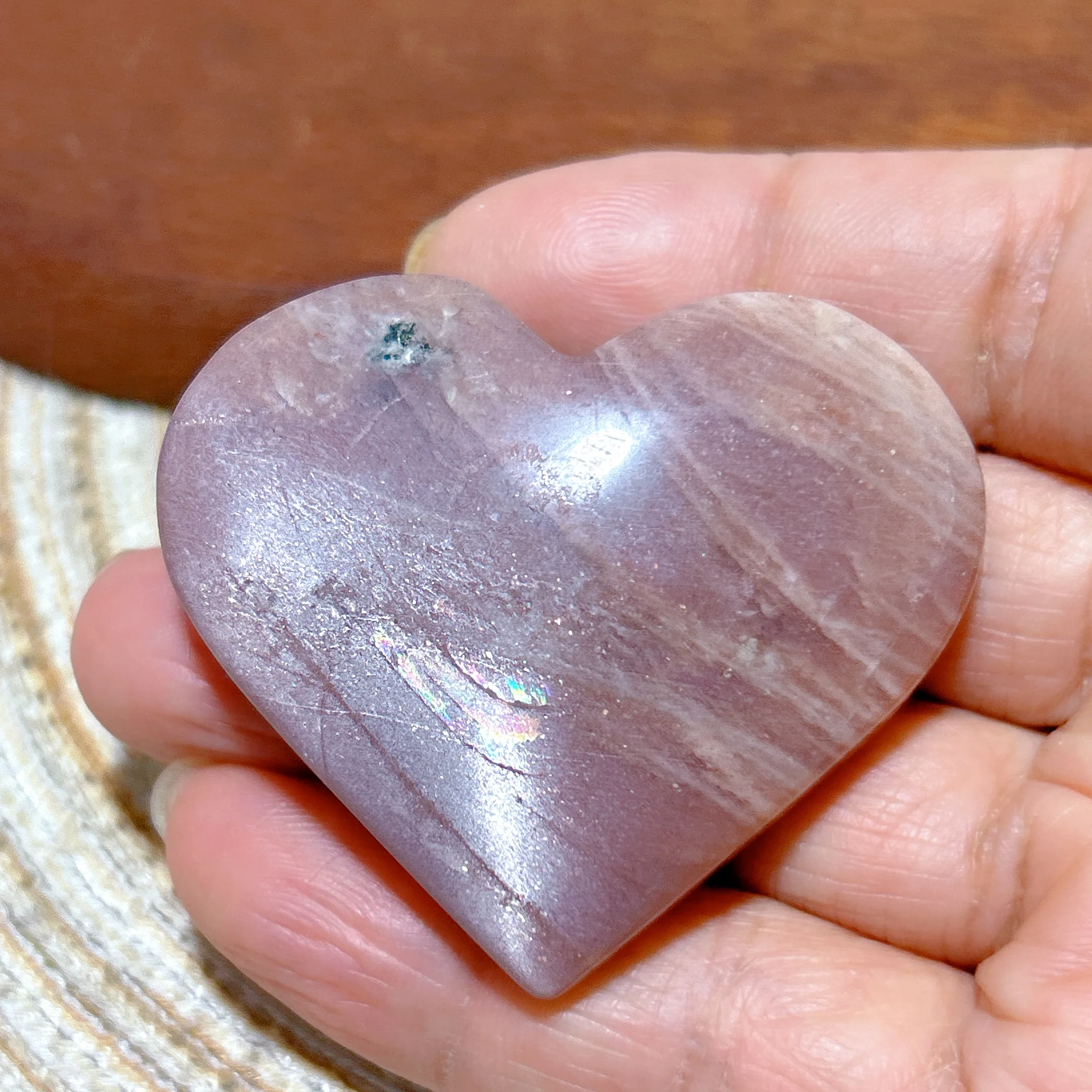 Healing Natural Crystal Sunstone Mixed Peach Moonstone Heart Rainbow Flashy High Quality Gemstones Energy Mineral Ornament Gift
Healing Natural Crystal Sunstone Mixed Peach Moonstone Heart Rainbow Flashy High Quality Gemstones Energy Mineral Ornament Gift