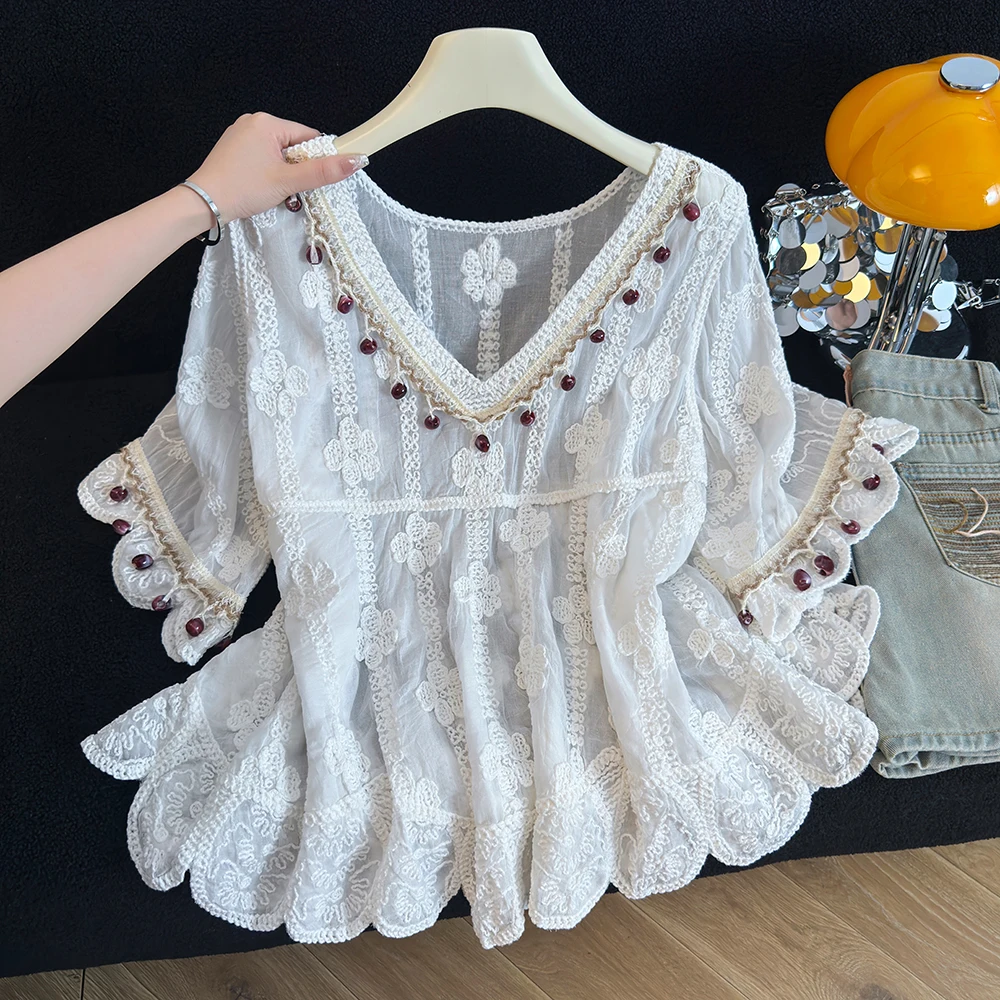plus Size Women's T-Shirt V-Neck Embroidery Mid-Sleeve Belly Covering Summer New Hook Flower Knit Base Shirt Commute Style
plus Size Women's T-Shirt V-Neck Embroidery Mid-Sleeve Belly Covering Summer New Hook Flower Knit Base Shirt Commute Style
