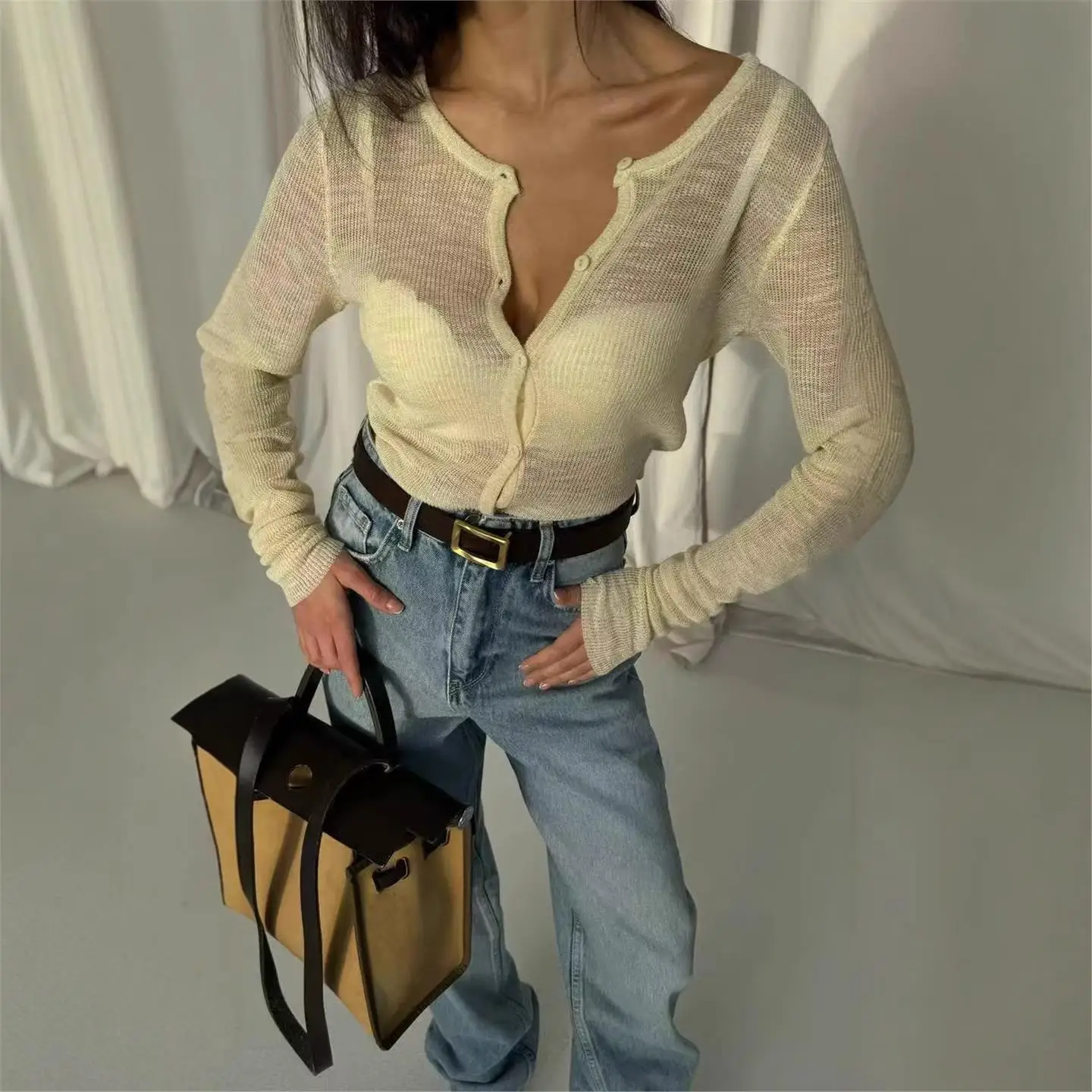 Сексуальный круглый вязаный свитер Ne для женщин, ранняя весна, прозрачный утягивающий длинный открытый кардиган све, дышащий, удобный
Сексуальный круглый вязаный свитер Ne для женщин, ранняя весна, прозрачный утягивающий длинный открытый кардиган све, дышащий, удобный