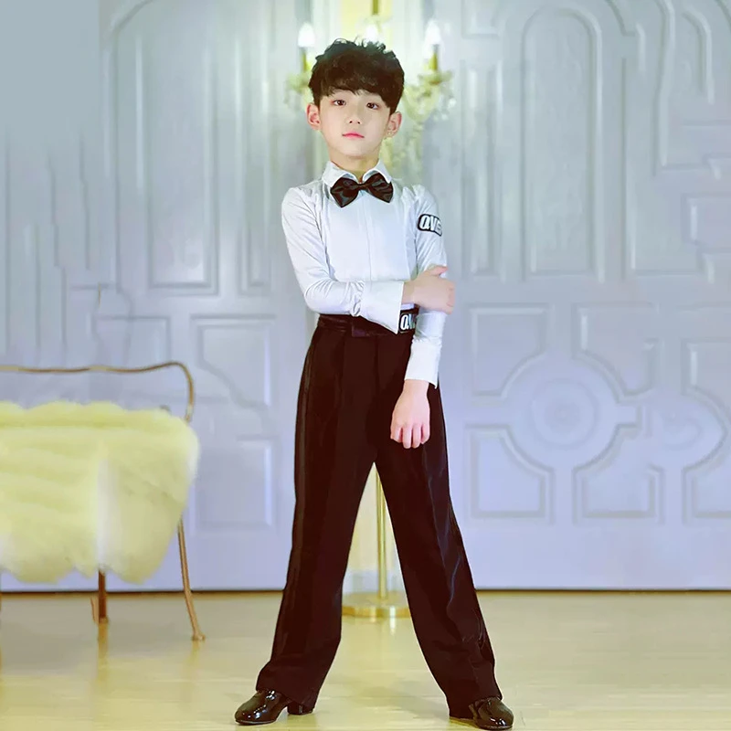 Latin Dance Pants Men Latin Modern Ballroom Performance Dance Pants Boys Black Satin Trousers Dancer Pants
Latin Dance Pants Men Latin Modern Ballroom Performance Dance Pants Boys Black Satin Trousers Dancer Pants