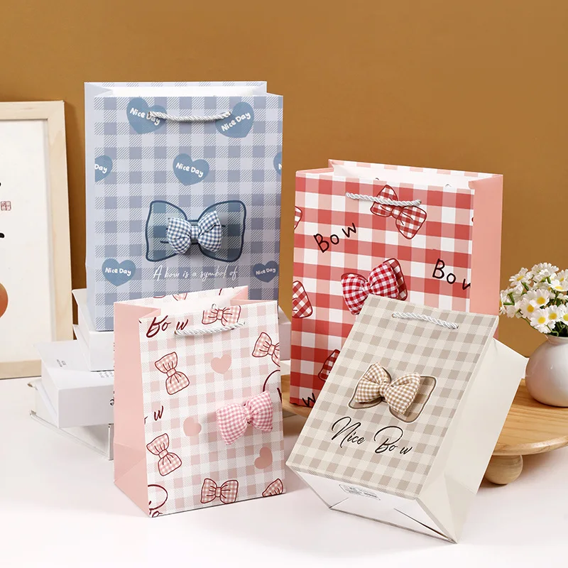 5/1PC 3D Bow Paper Bag Paperboard Packaging Bags Shopping Handbag Portable Wrapping Tote Storage Pouch For Birthday Party Gift
5/1PC 3D Bow Paper Bag Paperboard Packaging Bags Shopping Handbag Portable Wrapping Tote Storage Pouch For Birthday Party Gift