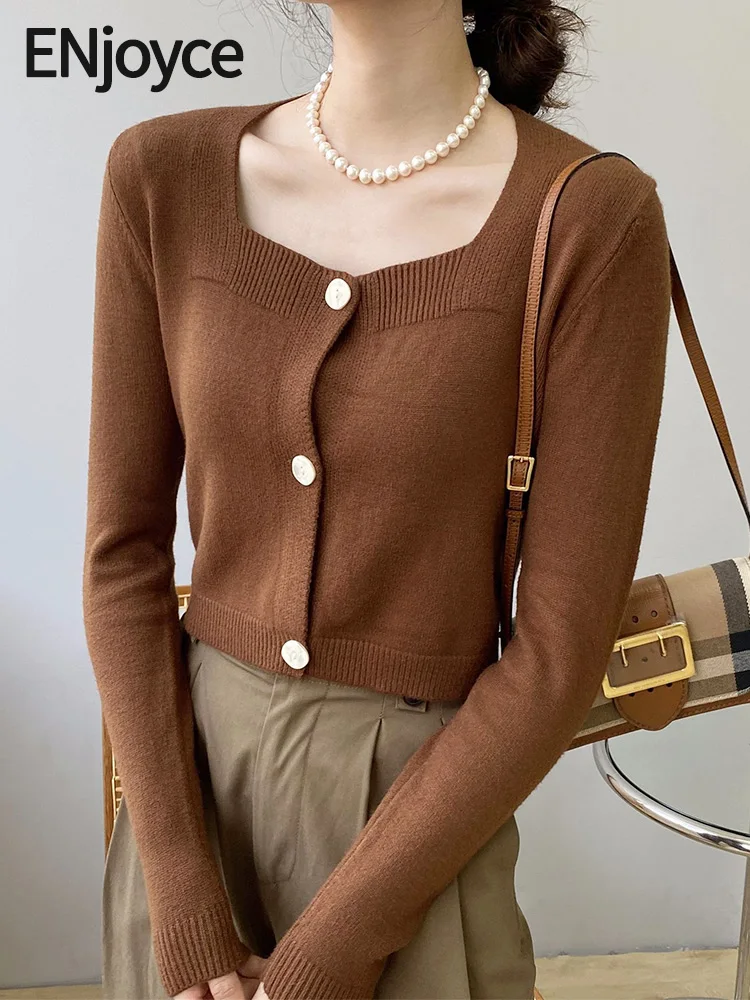 ENjoyce 2023 Autumn Women Vintage Square Neck Knitted Cardigans Cropped Tops Ladies Thin Sweater Single Breasted Knitwear
ENjoyce 2023 Autumn Women Vintage Square Neck Knitted Cardigans Cropped Tops Ladies Thin Sweater Single Breasted Knitwear