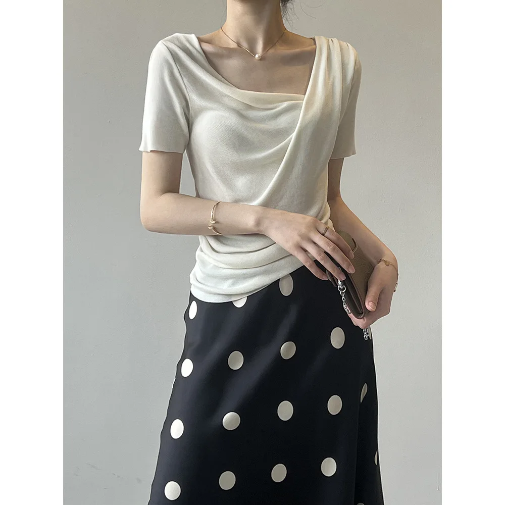 Summer women's short-sleeved Lyocell T-shirt new irregular slim-fitting waist and thin top
Summer women's short-sleeved Lyocell T-shirt new irregular slim-fitting waist and thin top
