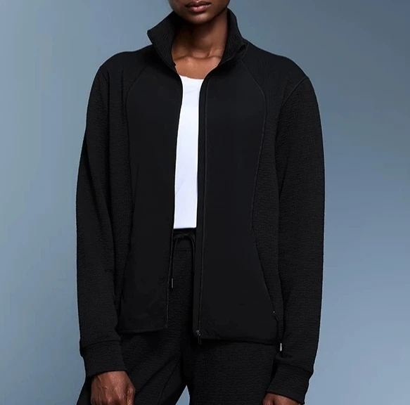 Женская ветрозащитная теплая вафельная вязка с воротником-стойкой, спортивная куртка, повседневный легкий термомодный кардиган на молнии с панелями
Женская ветрозащитная теплая вафельная вязка с воротником-стойкой, спортивная куртка, повседневный легкий термомодный кардиган на молнии с панелями