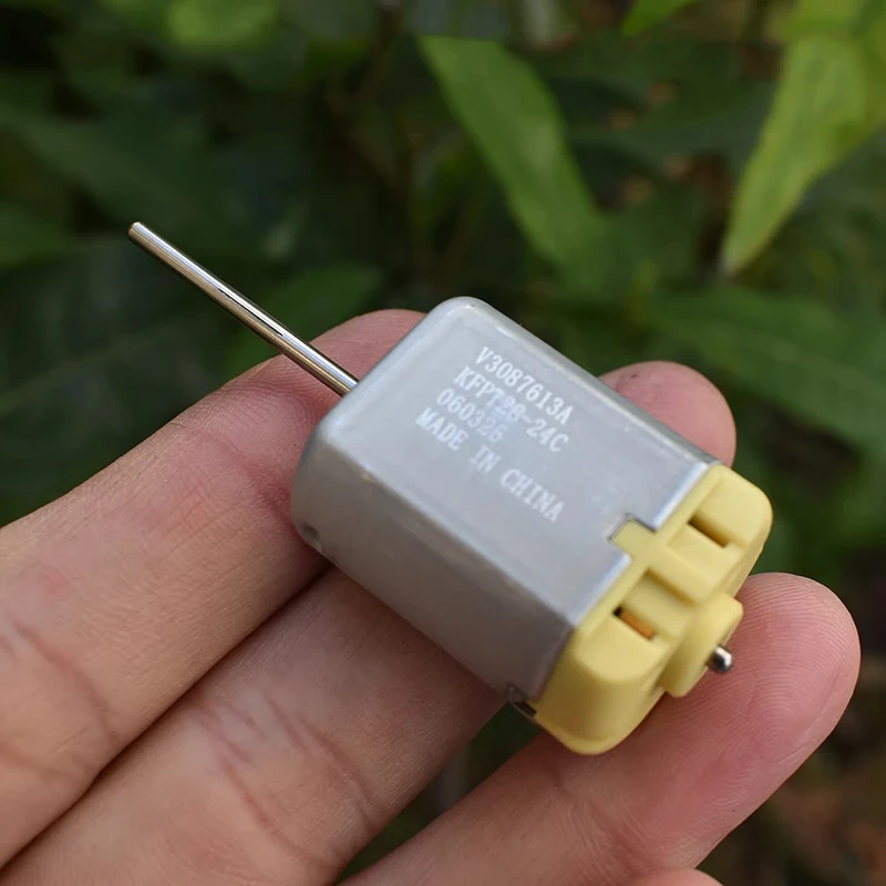 Long Shaft Micro 280 Motor DC12V 16000RPM Carbon Brush Motor
Long Shaft Micro 280 Motor DC12V 16000RPM Carbon Brush Motor