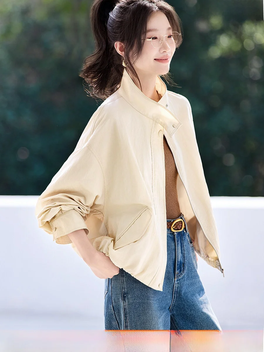Modern Stand Collar Loose Shoulder Thin Short Jacket Lazy Style Women's Outerwear Spring 2026 Nylon Fiber Long Sleeve Zipper ...
Modern Stand Collar Loose Shoulder Thin Short Jacket Lazy Style Women's Outerwear Spring 2026 Nylon Fiber Long Sleeve Zipper ...