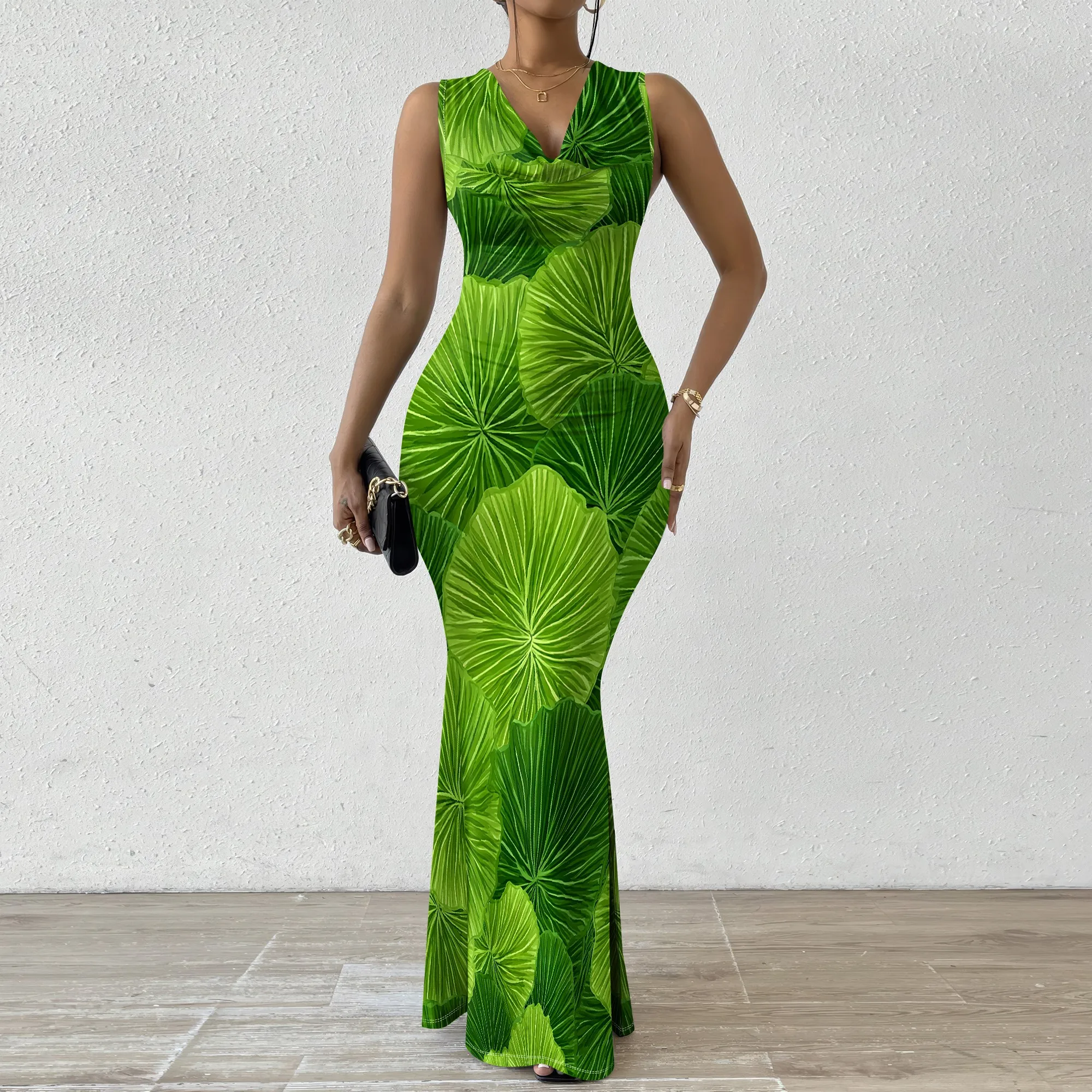 Women's Leaf Print Maxi Dress 2025 New Arrival V-Neck Sleeveless Summer Wear XS-2XL
Women's Leaf Print Maxi Dress 2025 New Arrival V-Neck Sleeveless Summer Wear XS-2XL