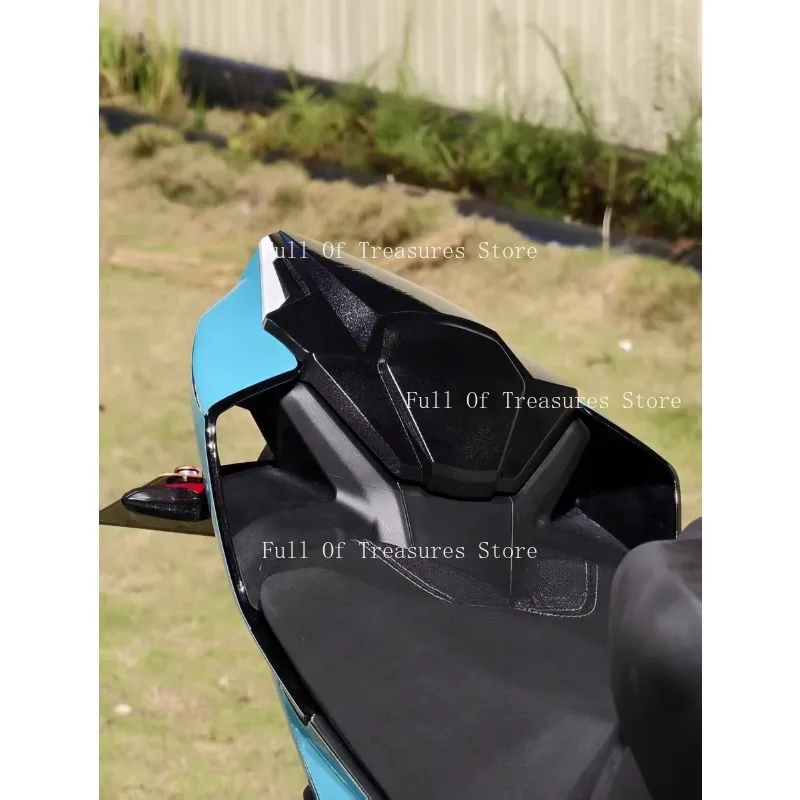 Suitable for 500RR Motorcycle Rear Cowl Race Tail Fairing Spoiler Wind Wing
Suitable for 500RR Motorcycle Rear Cowl Race Tail Fairing Spoiler Wind Wing