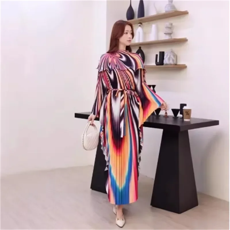 Miyake Bat Sleeve Dress Women Spring and Autumn Japanese Kimono High-end Pleated Foreign Style Loose Printing V-neck Long Dress
Miyake Bat Sleeve Dress Women Spring and Autumn Japanese Kimono High-end Pleated Foreign Style Loose Printing V-neck Long Dress