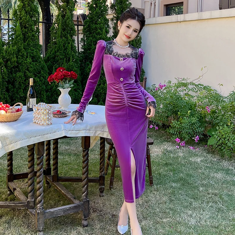 2023 Autumn/Winter New French Lace Spliced Square Neck Folded Slim Split Velvet Dress for Women
2023 Autumn/Winter New French Lace Spliced Square Neck Folded Slim Split Velvet Dress for Women