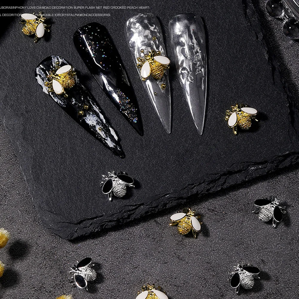 10pcs Luxury Alloy Nail Art Charm 3D Crystal Alloy Bee Diamonds for Nail Jewelry DIY Keen French Nail Rhhinestone Supplies
10pcs Luxury Alloy Nail Art Charm 3D Crystal Alloy Bee Diamonds for Nail Jewelry DIY Keen French Nail Rhhinestone Supplies